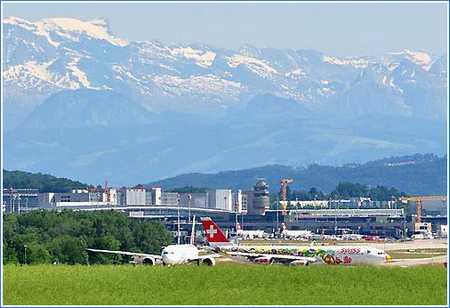 007 International Airport Zurich Switzerland