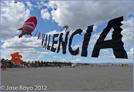 Valencia Festival Of Kites 06