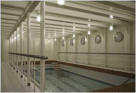 Titanic 2 Pool
